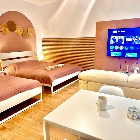 Apartment Kate - Old Town Bratislava Exteriér fotografie
